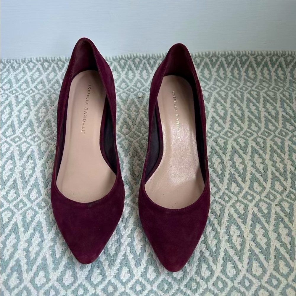 Loeffler Randall Tamsin Pointed Toe Pumps Mid-heel height, size 7